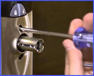 Express Locksmith Store West Hartford, CT 860-973-2376 Express Locksmith Store West Hartford, CT 860-973-2376 - 36-13
