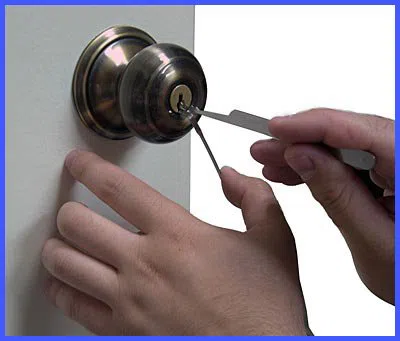 Express Locksmith Store West Hartford, CT 860-973-2376 Express Locksmith Store West Hartford, CT 860-973-2376 - 36-5